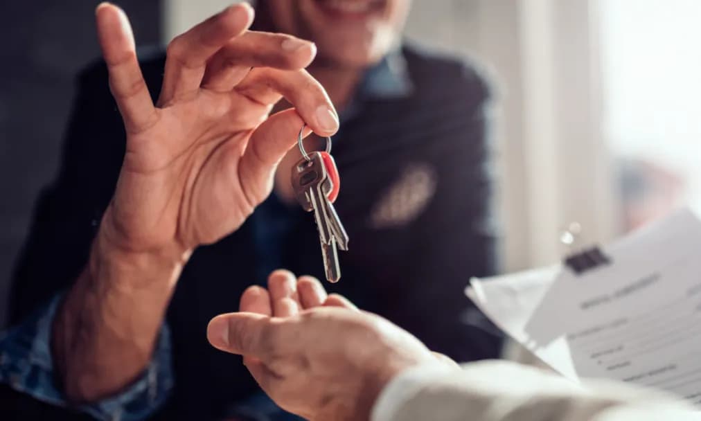 Capa do artigo: Intenção de compra sobe e aluguel segue forte entre os mais jovens, diz pesquisa da Brain